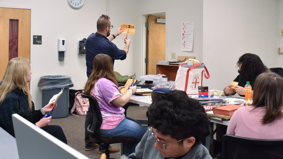 SIA 2024: “Zines! Using DIY Publishing to Make/Copy/Share” with Dr. Jason Luther and Dr. Eva Boodman