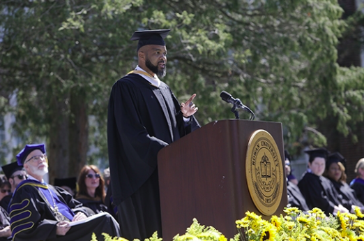 Trymaine Lee at 2019 Commencement